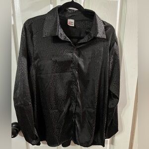 Women’s Large Black Leopard Print Blouse